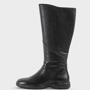 Vagabond Shoemakers Sky Boot in Black leather knee high winter flat riding